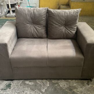 Sofa Pop Bela 2 / Lugares  Cor Cinza Claro – almofadas soltas Pés em Madeira