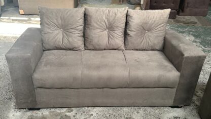 Sofa Pop Bela 3 / Lugares  Cor Cinza Claro – almofadas soltas Pés em Madeira - Imagem 2